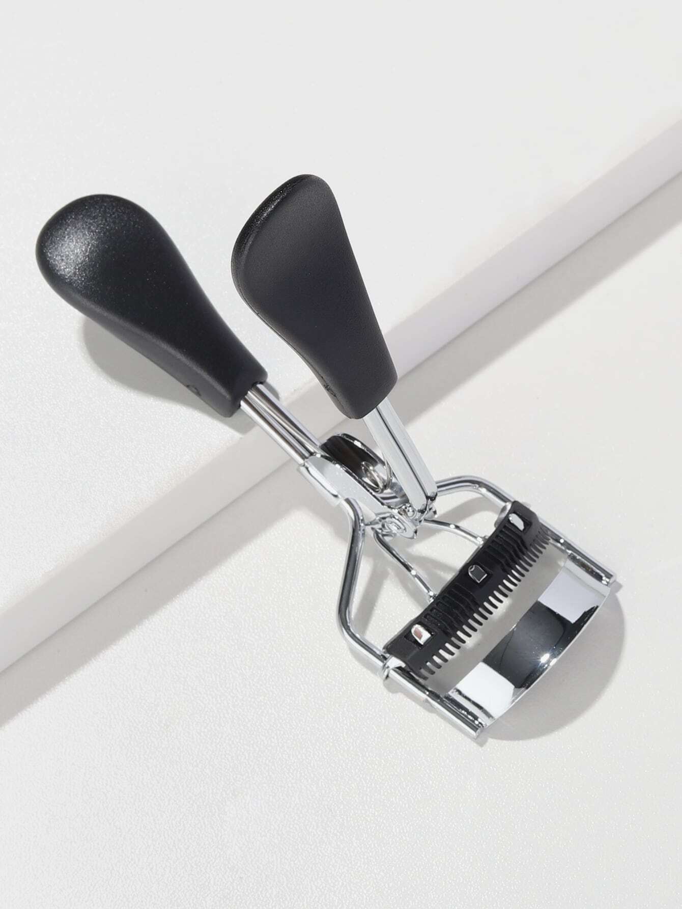 RANCAI 1/2 Pc Mini Eyelash Cur - Refill Eyelash Extension review and price